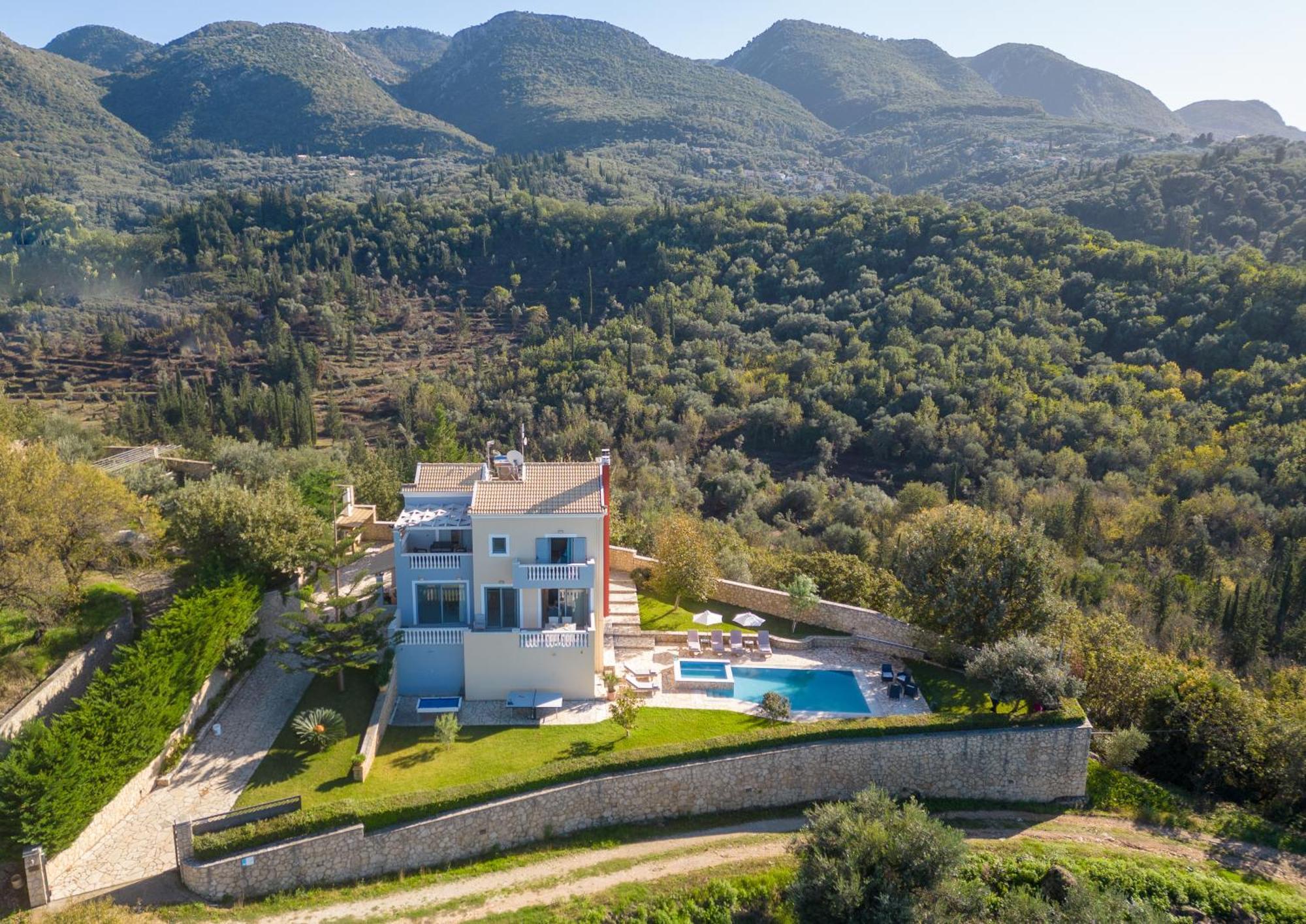 Villa Piedra Acharavi อาคาราวี ภายนอก รูปภาพ