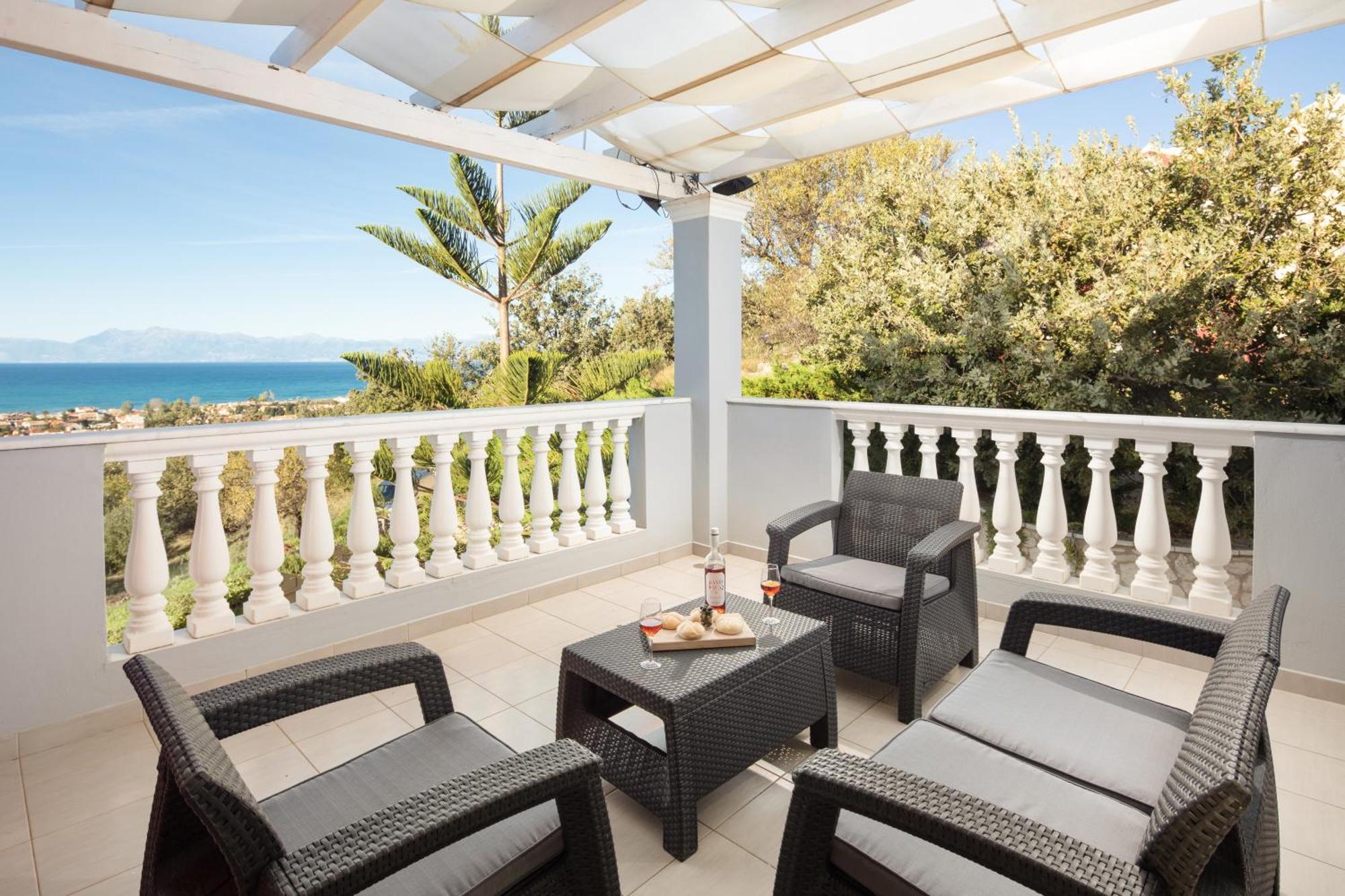 Villa Piedra Acharavi อาคาราวี ภายนอก รูปภาพ