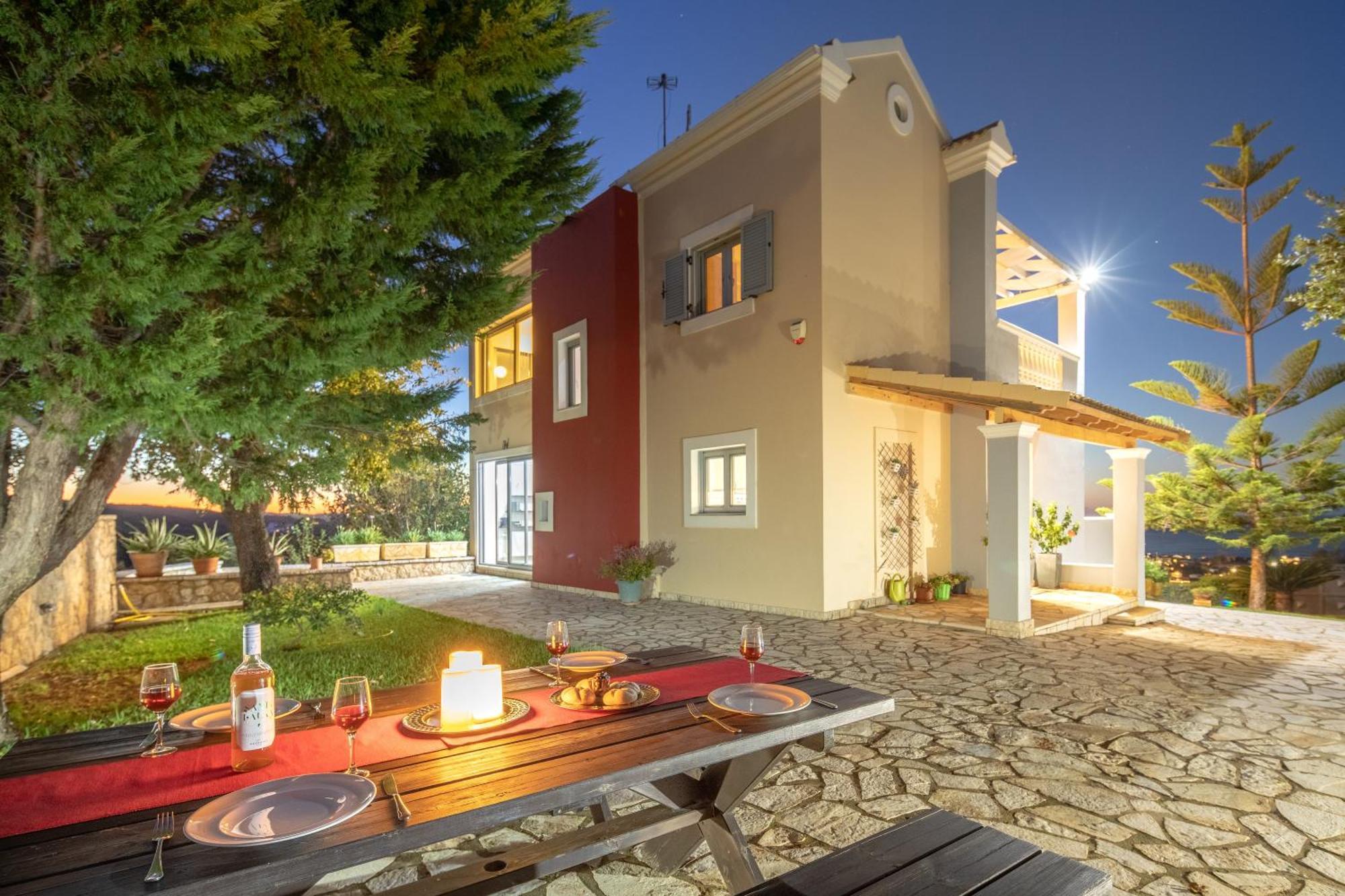 Villa Piedra Acharavi อาคาราวี ภายนอก รูปภาพ