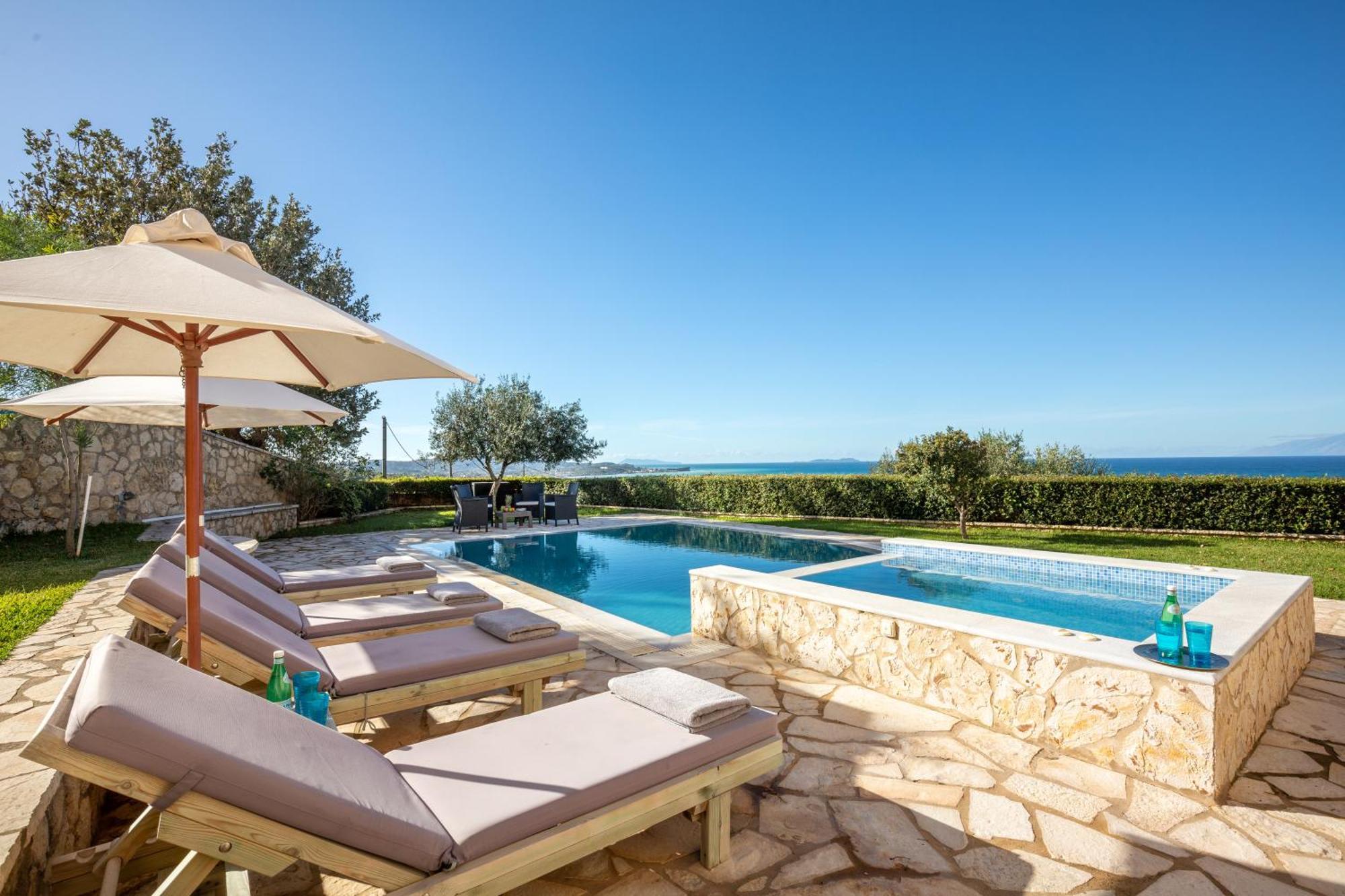 Villa Piedra Acharavi อาคาราวี ภายนอก รูปภาพ
